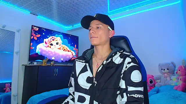 bryamer 19 online show from 01.23.25