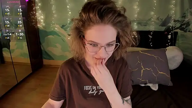 Natural pussy online show from 01.22.25