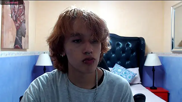 Snapshot of Stephan_Queens chatting on 12.16.24 Stephan Queens online show from 12.16.24