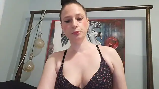 Audrey hotty online show from 05.17.26