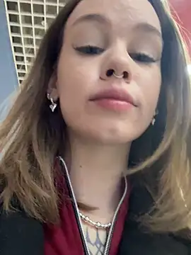 Snapshot of Street_young chatting on 03.16.25 Street young online show from 03.16.25