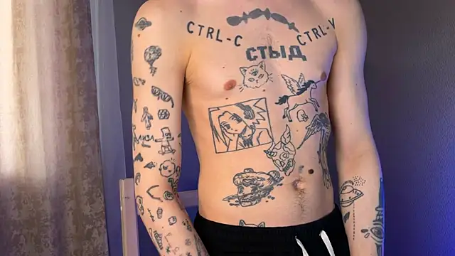 Snapshot of anahori__simon chatting on 01.25.25 anahori simon online show from 01.25.25