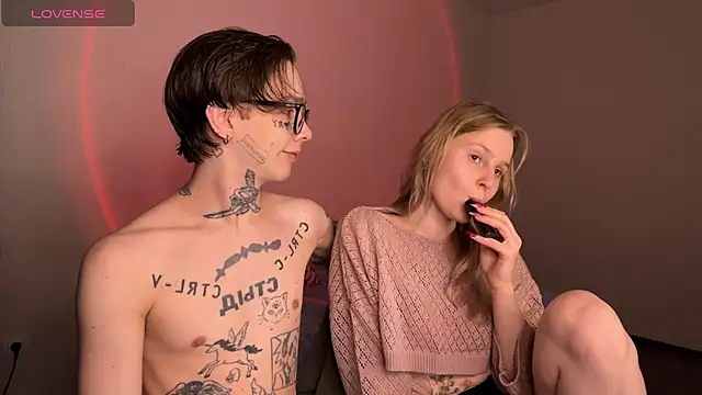 Snapshot of anahori__simon chatting on 02.19.25 anahori simon online show from 02.19.25