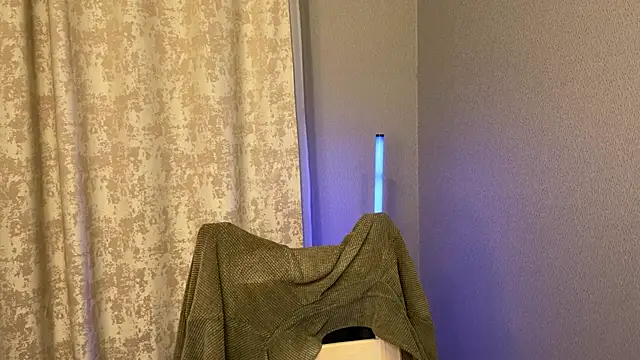 Snapshot of anahori__simon chatting on 02.20.25 anahori simon online show from 02.20.25