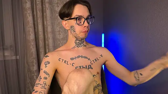 Snapshot of anahori__simon chatting on 03.03.25 anahori simon online show from 03.03.25