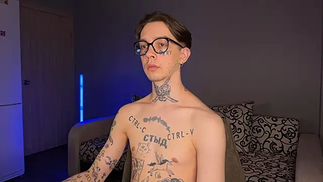 Snapshot of anahori__simon chatting on 03.14.25 anahori simon online show from 03.14.25