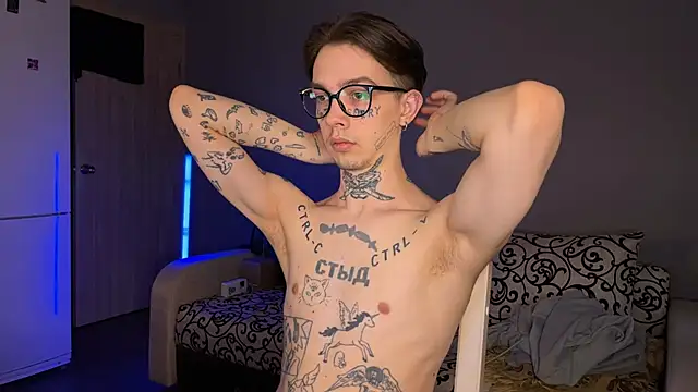 Snapshot of anahori__simon chatting on 03.18.25 anahori simon online show from 03.18.25