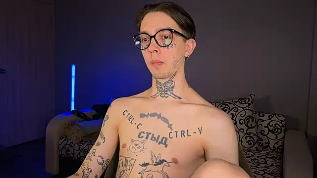 Snapshot of anahori__simon chatting on 03.22.25 anahori simon online show from 03.22.25