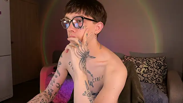 Snapshot of anahori__simon chatting on 09.25.25 anahori simon online show from 09.25.25