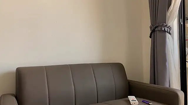 Snapshot of anahori__simon chatting on 03.08.26 anahori simon online show from 03.08.26