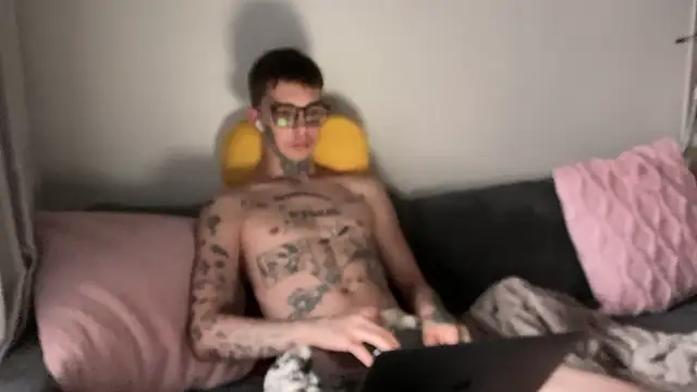 Snapshot of anahori__simon chatting on 03.23.26 anahori simon online show from 03.23.26