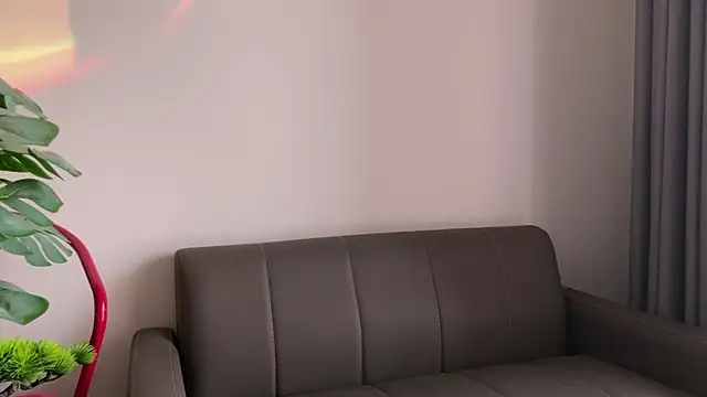 Snapshot of anahori__simon chatting on 04.02.26 anahori simon online show from 04.02.26