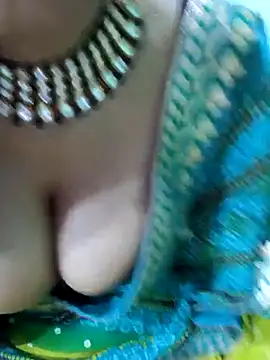 Savita hotmom online show from 03.13.25