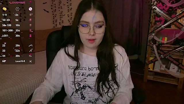 Arizonaa Muse online show from 10.31.25