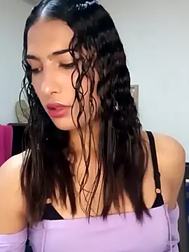 Snapshot of Lanna_hott_ chatting on 03.15.25 Lanna hott online show from 03.15.25