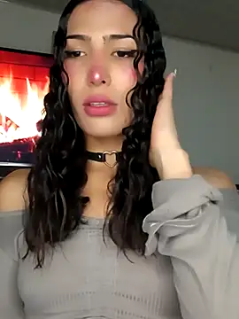 Snapshot of Lanna_hott_ chatting on 11.16.25 Lanna hott online show from 11.16.25