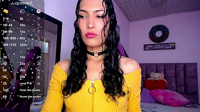 Lanna hott  online show from 06.06.26