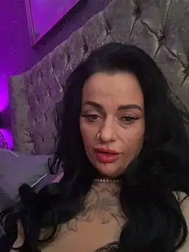 MissEssex online show from 06.06.26