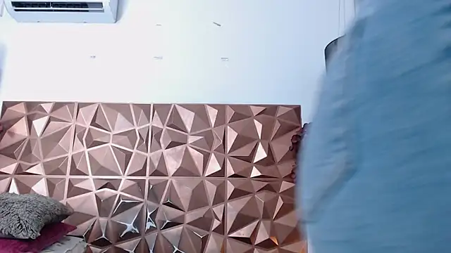 AitanaEvans online show from 02.25.25