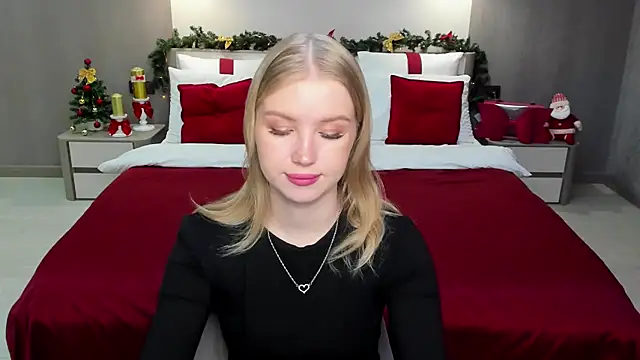 shy  lady online show from 12.17.24