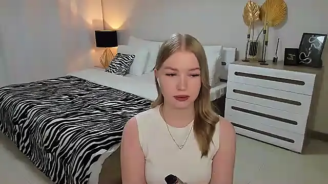 shy  lady online show from 03.05.25