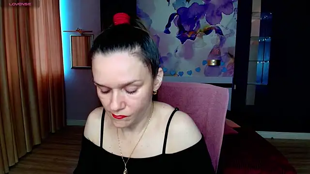 AriaGray online show from 04.04.26