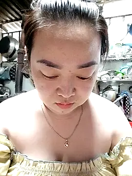 VyOanh2K online show from 02.23.25