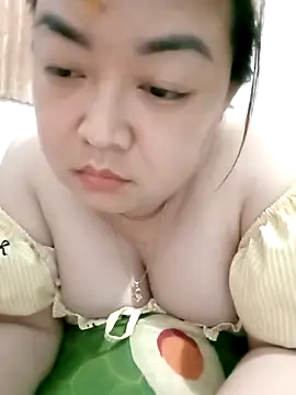 VyOanh2K online show from 09.29.25