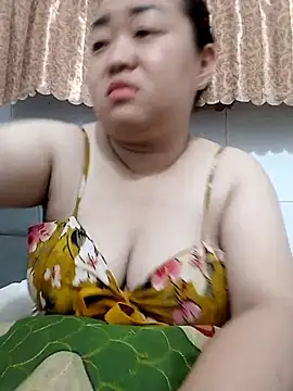 VyOanh2K online show from 02.19.26