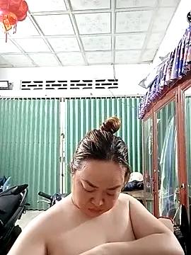 VyOanh2K online show from 03.13.26