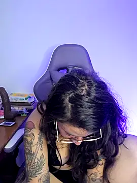 Aria Bennett21 online show from 03.27.26