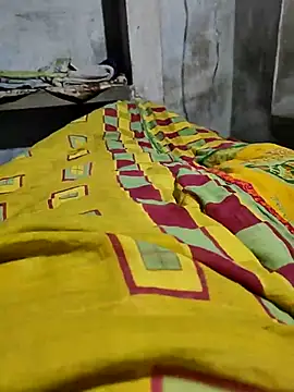 Snapshot of biharihotlund chatting on 02.14.25 biharihotlund online show from 02.14.25