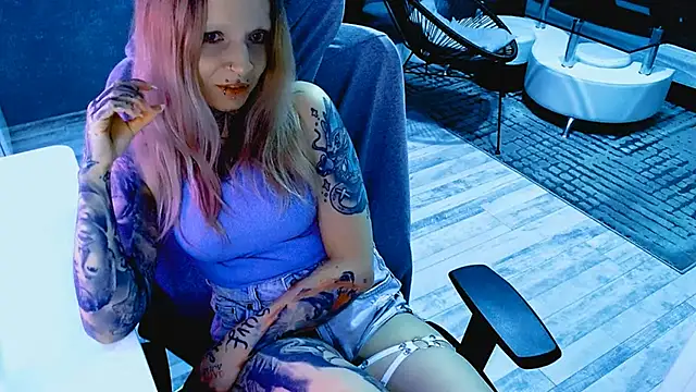 InesGold online show from 04.18.26