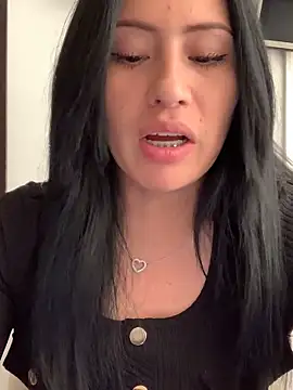 Snapshot of Sara_luna_ chatting on 03.07.25 Sara luna online show from 03.07.25