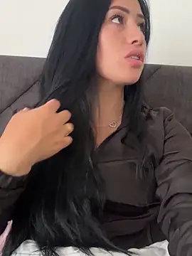 Sara luna  online show from 03.05.26