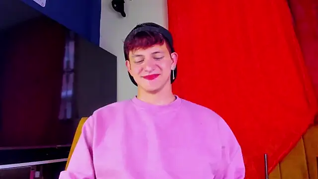 GabyThoms online show from 12.20.25