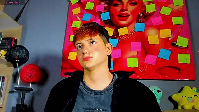 GabyThoms online show from 04.15.26