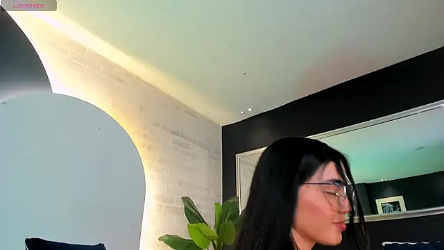 LucianaMillerX online show from 01.13.25