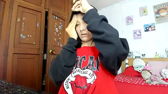 Snapshot of LunaDeCristall chatting on 09.16.25 LunaDeCristall online show from 09.16.25