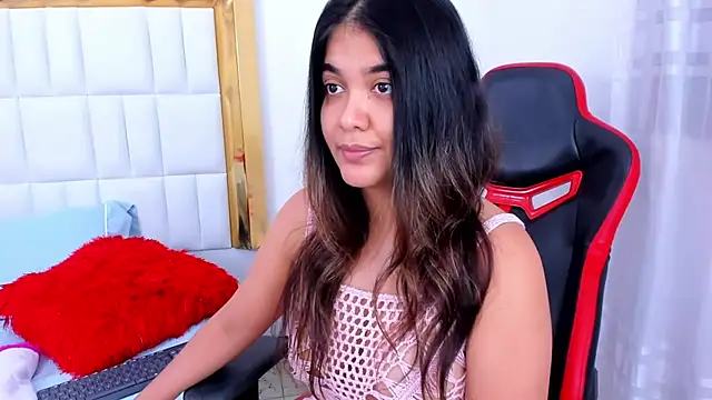 MadelineJackson online show from 12.14.24