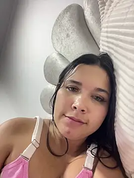 Snapshot of Hanna_Stanx chatting on 01.21.25 Hanna Stanx online show from 01.21.25