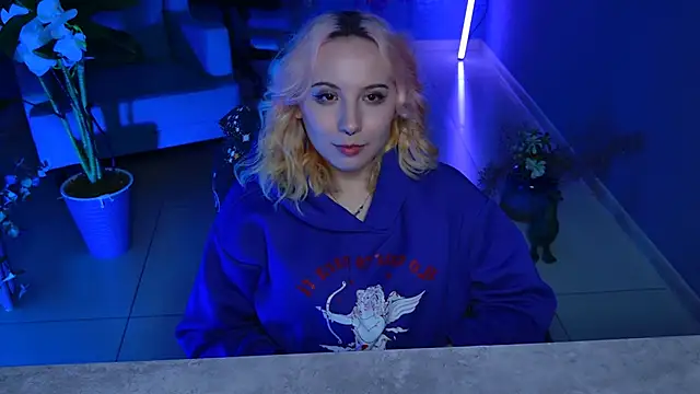 JasmineMilko online show from 02.25.25