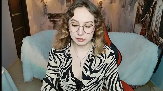 JasmineMilko online show from 03.19.26