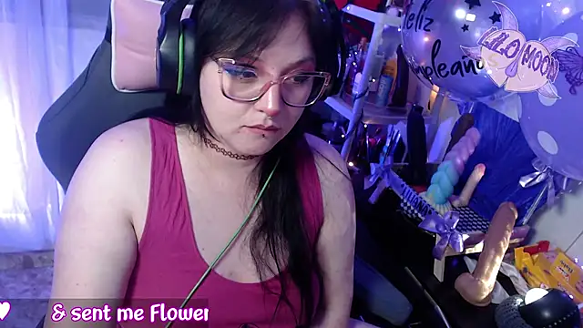 LiloMoon69 online show from 02.13.25