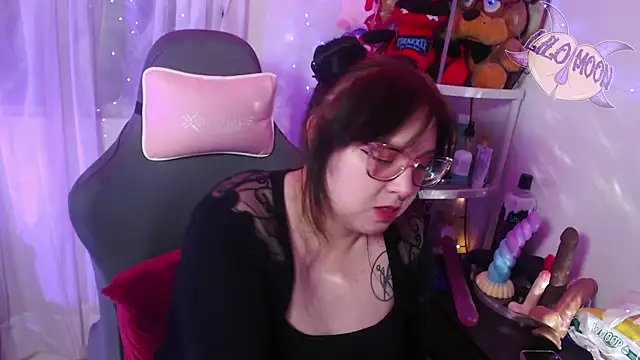 LiloMoon69 online show from 03.22.25