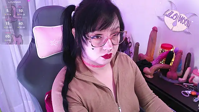 LiloMoon69 online show from 05.07.26