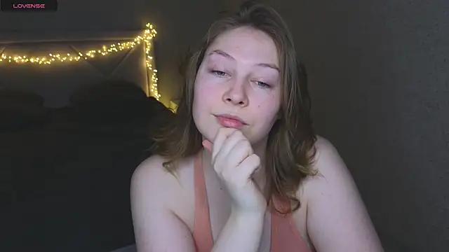 Catherine River online show from 01.17.25