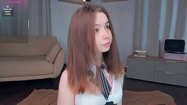 Snapshot of DominikaElis chatting on 06.06.26 DominikaElis online show from 06.06.26