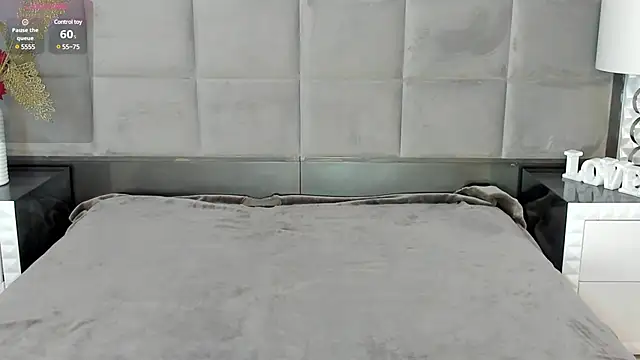 OliviaBurning online show from 03.18.25