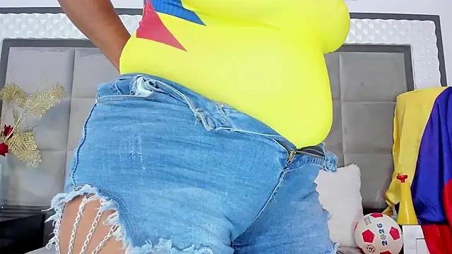 OliviaBurning online show from 03.20.25